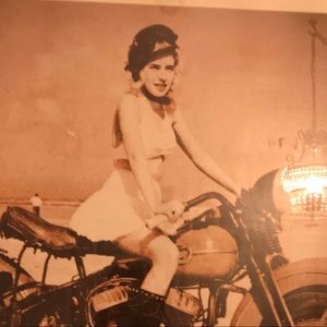 Meet your Posher, Becky